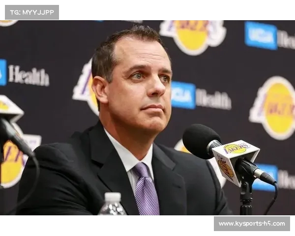 从湖人到NBA,铁林揭秘主教练职责的艰难与复杂(nba主教练可以挑战裁判) 从湖人到NBA,铁林揭秘主教练职责的艰难与复杂(nba主教练可以挑战裁判)