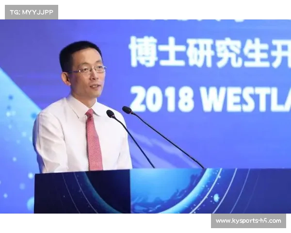 俞莉跳槽事件曝光 学生愤怒要求校长下台引热议(俞丽简历) 俞莉跳槽事件曝光 学生愤怒要求校长下台引热议(俞丽简历)